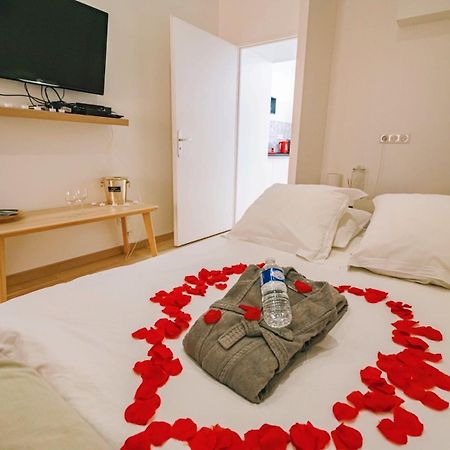 Spa Appartement O Temps Suspendu Reims Centre Sauna Et Jacuzzi Екстер'єр фото